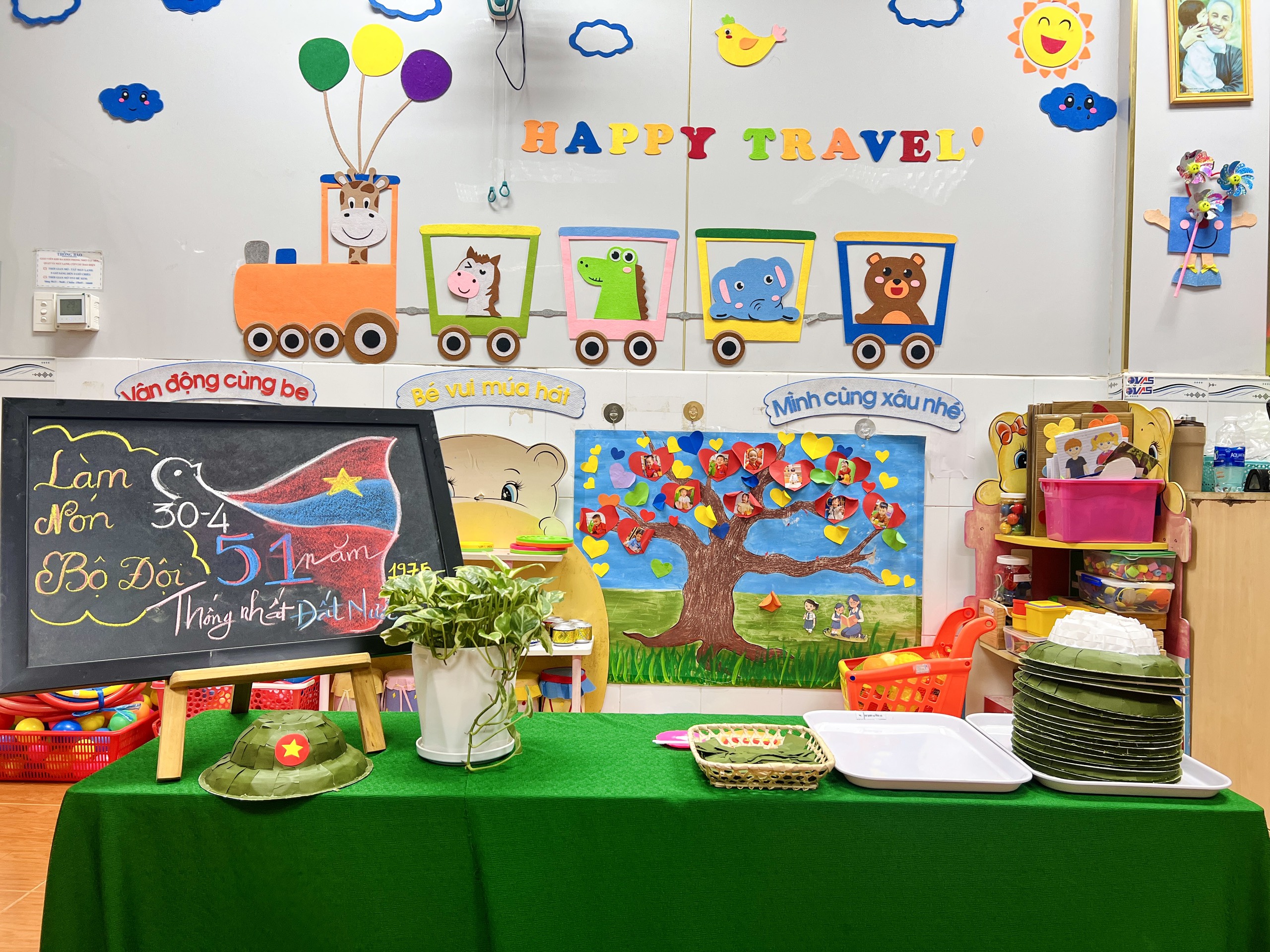 CHÚNG CON LÀ CHIẾN SĨ NHÍ LỚP LUCKY