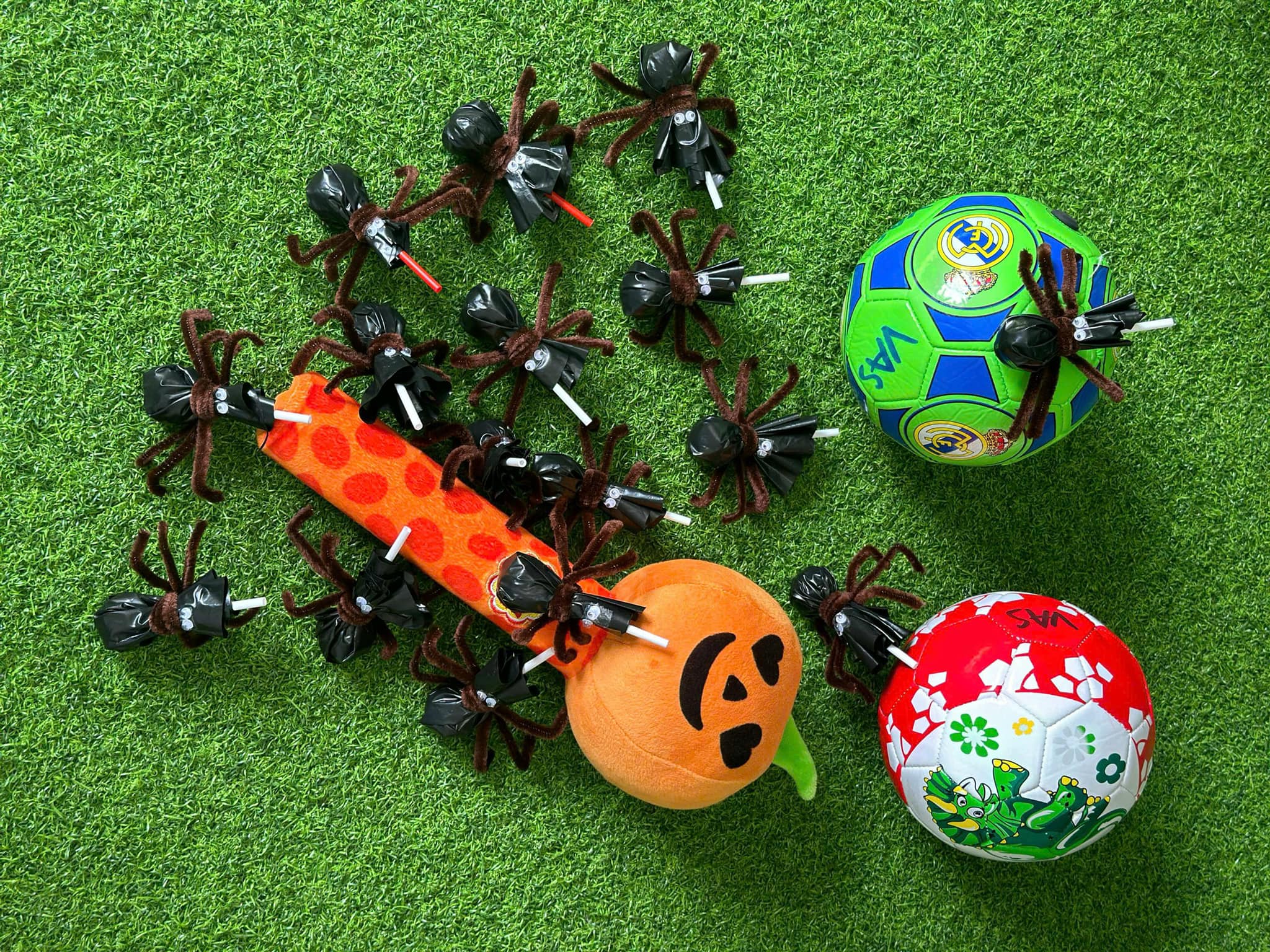 Halloween vui nhộn cùng những chú nhện tí hon!